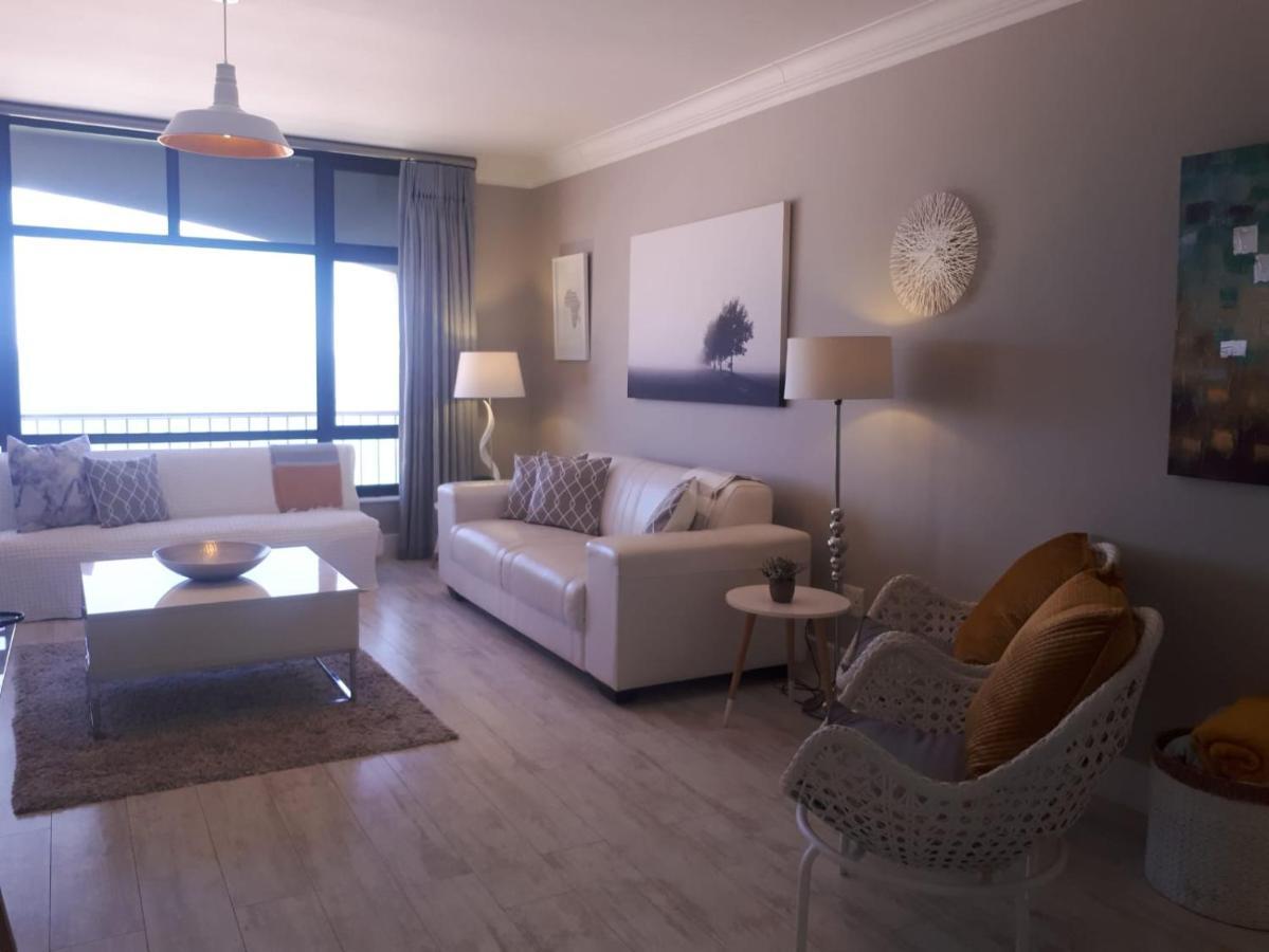 Blouberg Beachfront Apartment Блаубергстранд Экстерьер фото
